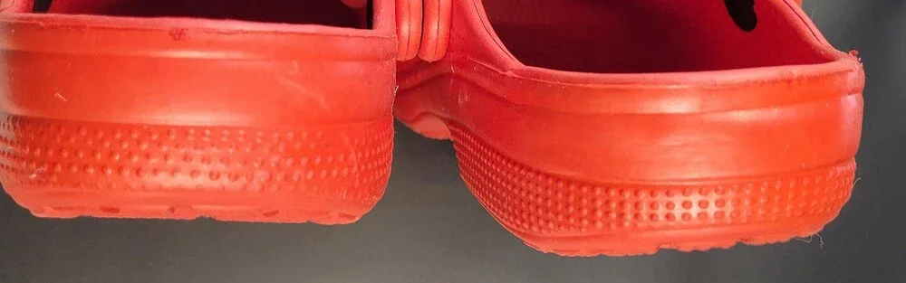 Crocs Clog Shoes Unisex Mens Size 4 Womens 6 Red Slip On Comfort Sandals Foam